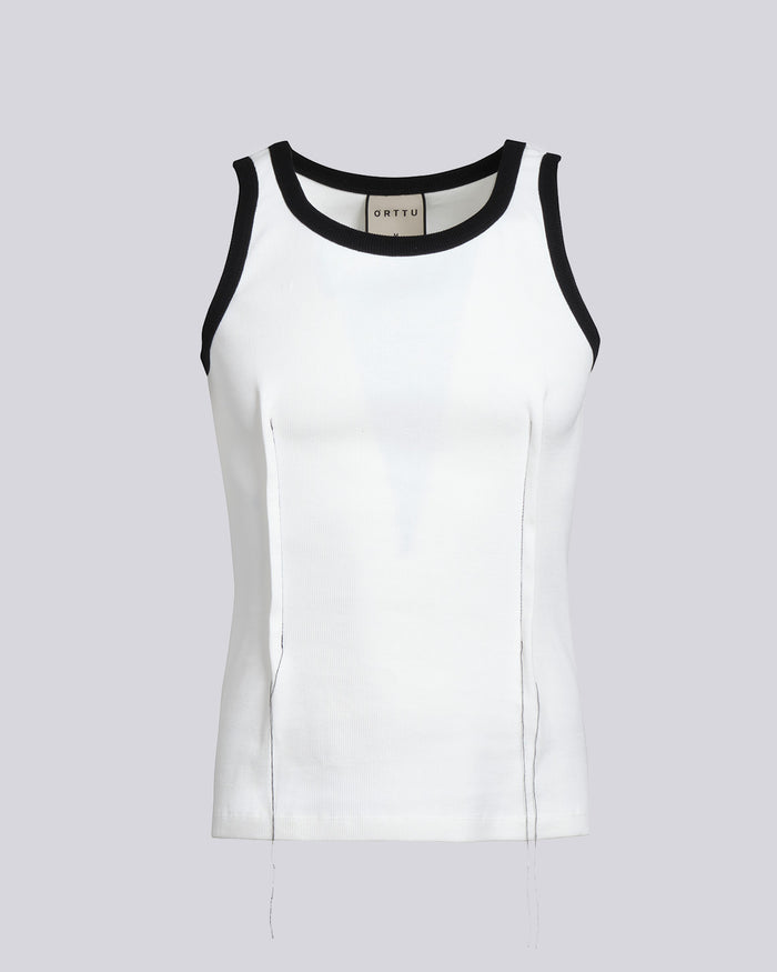 Signature Top