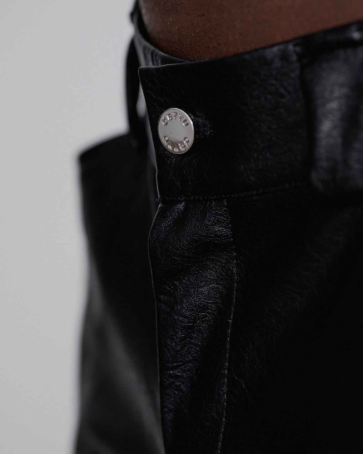 Etienne Pants – ORTTU