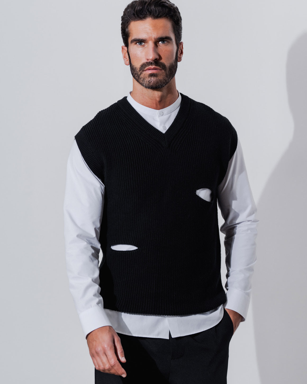 Isaac Knitted Vest – ORTTU