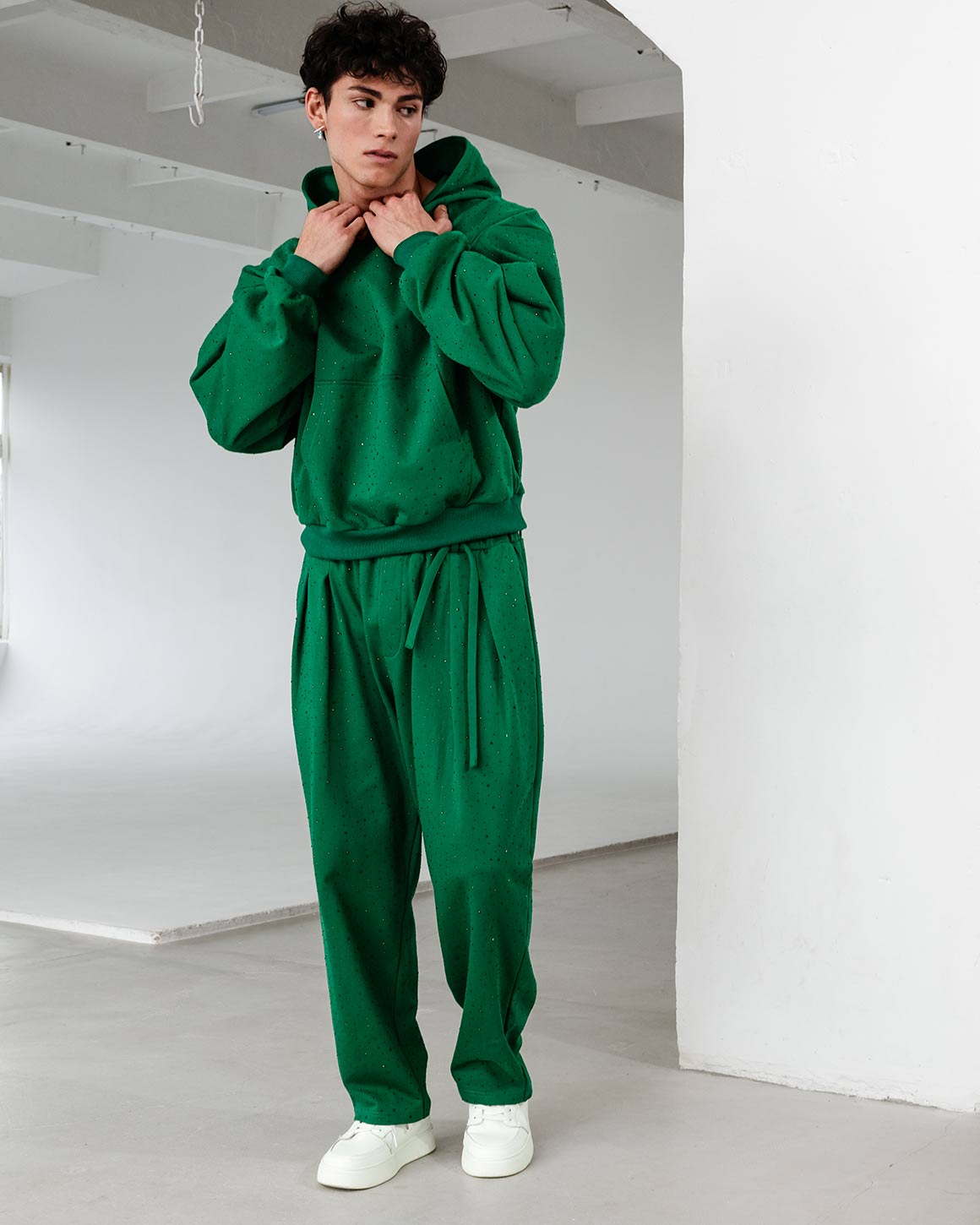 Marius Rhinestone Hoodie – ORTTU