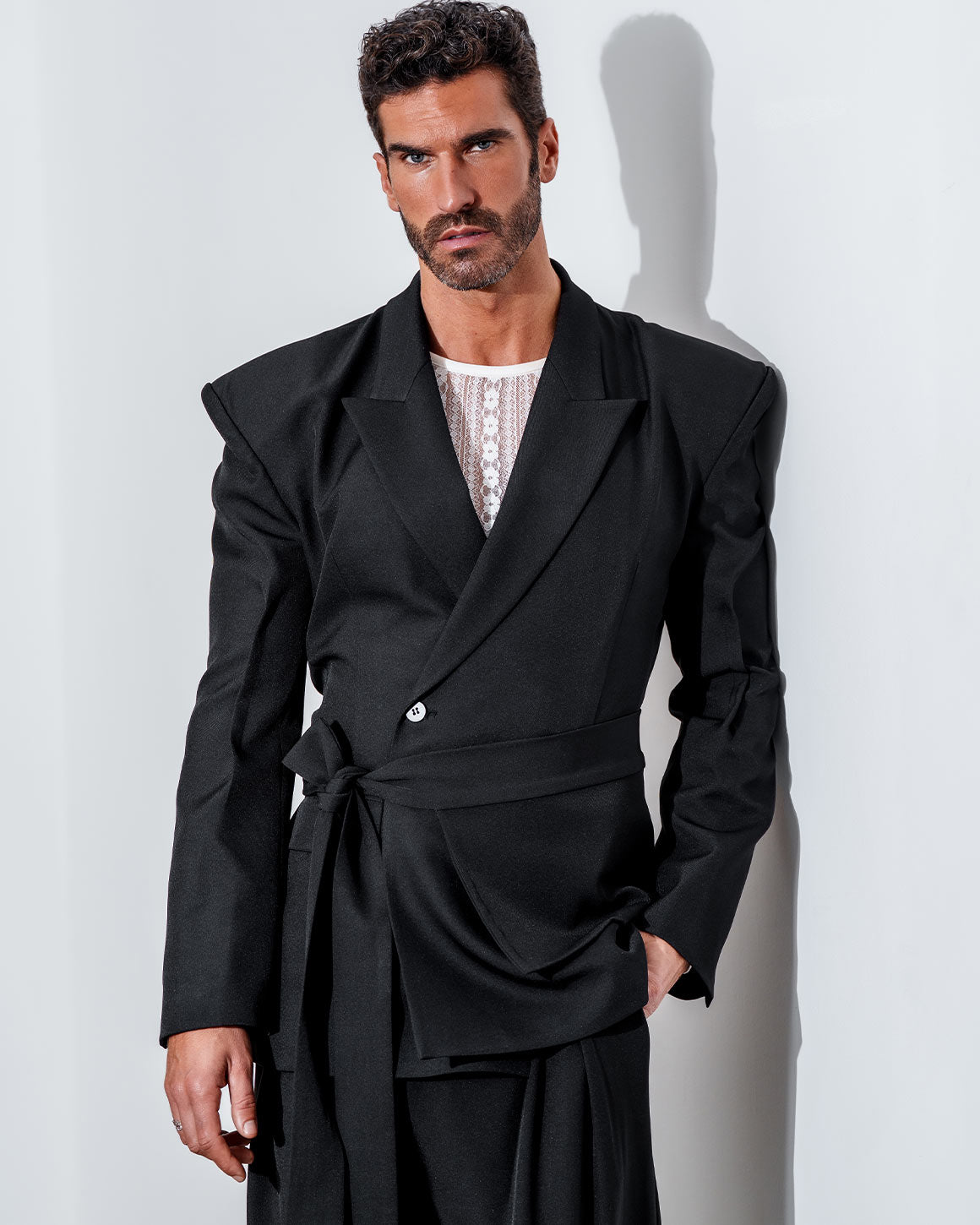 Nikos Jacket with belt – ORTTU