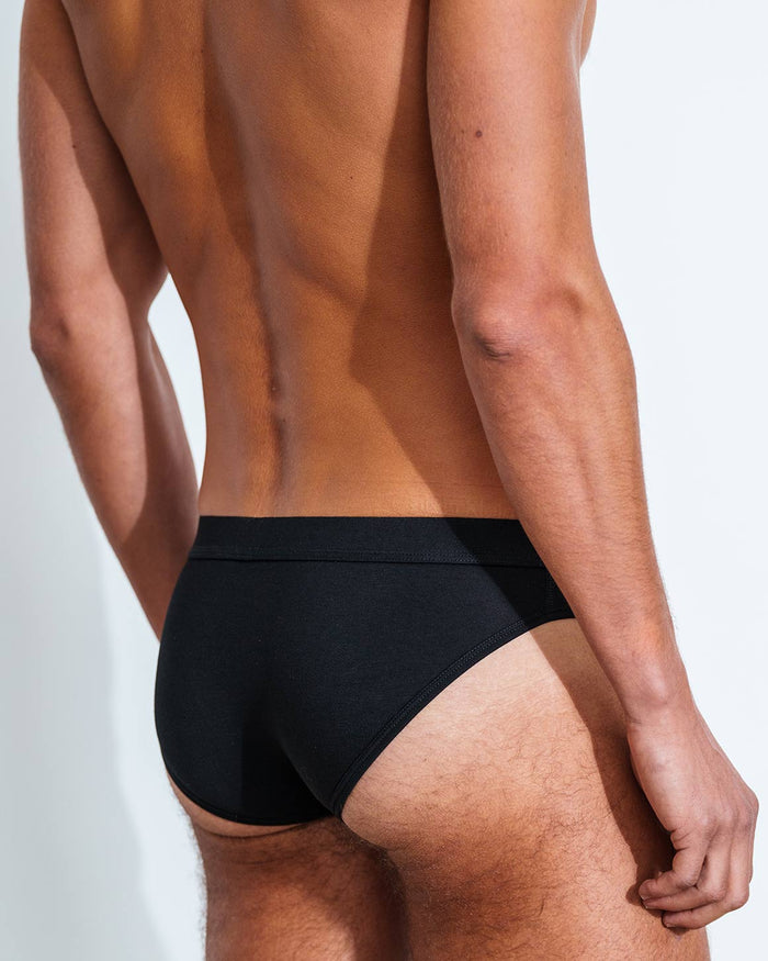 Samuel Briefs