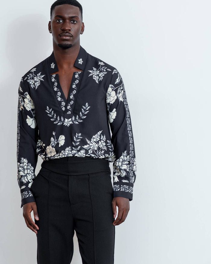 Star Neck Shirt Print