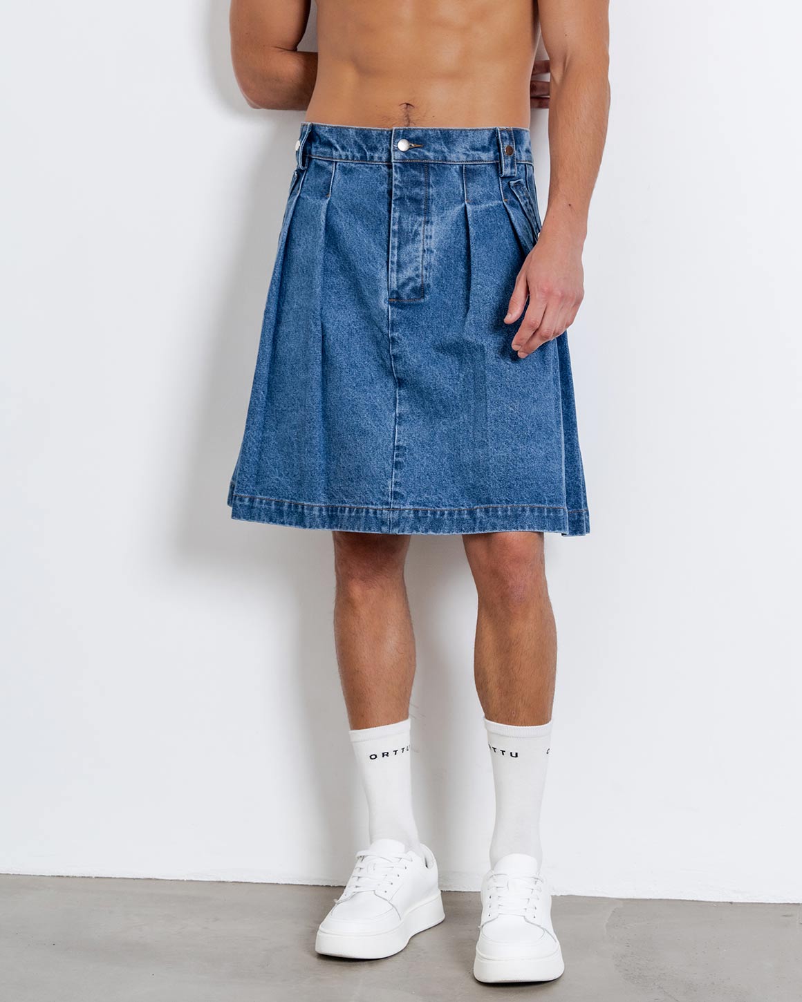 ルネ　Denim Skirt 34 （お直し有り） JUNYA WATANABE - FW04 Flared denim siren skirt – L'OBSCUR