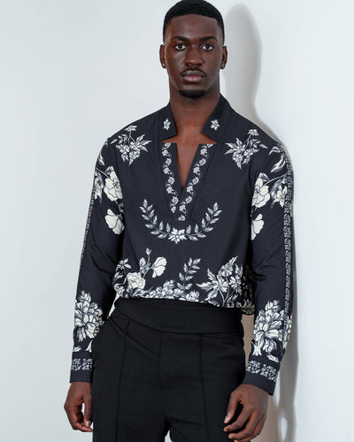 Star Neck Shirt Print