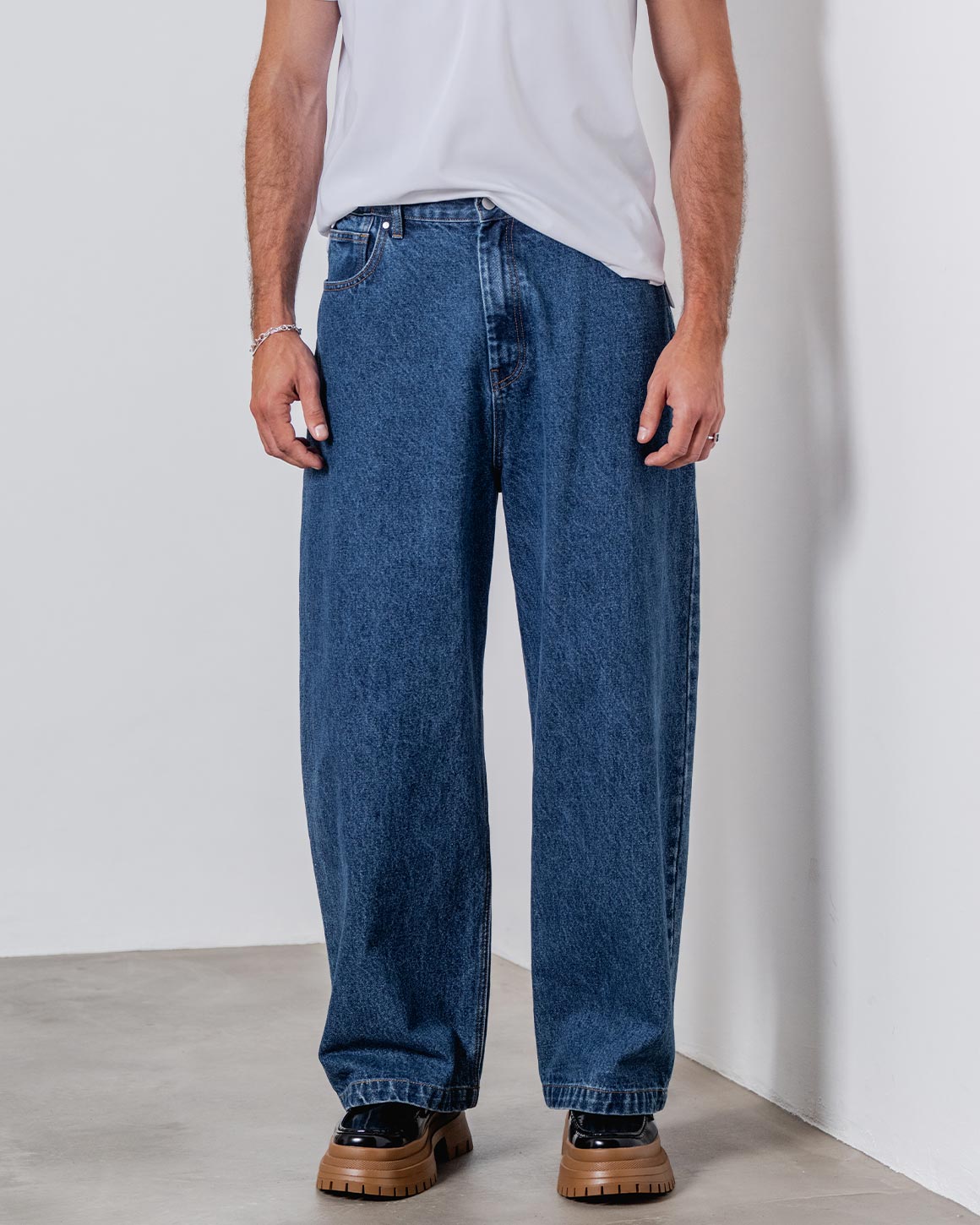 Walker Loose Jeans – ORTTU