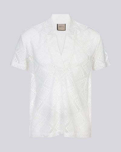 Star Neck Lace Shirt