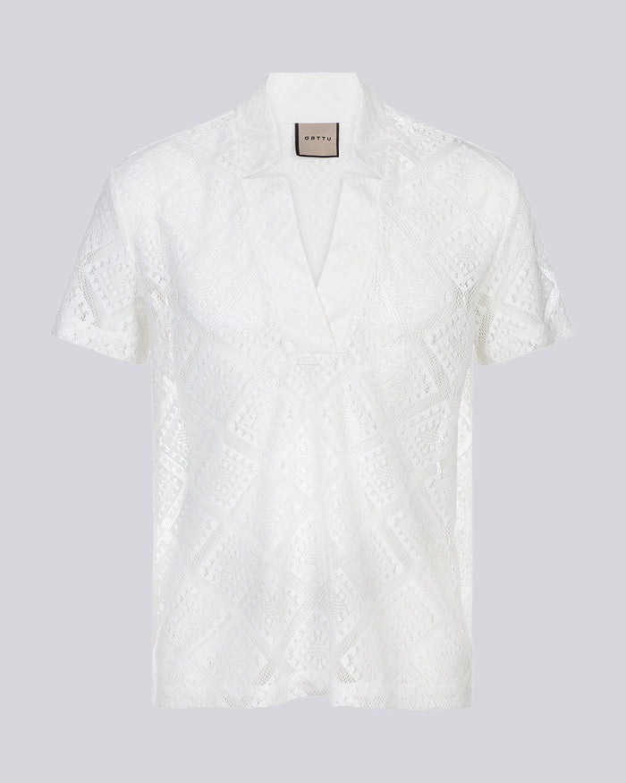 Star Neck Lace Shirt