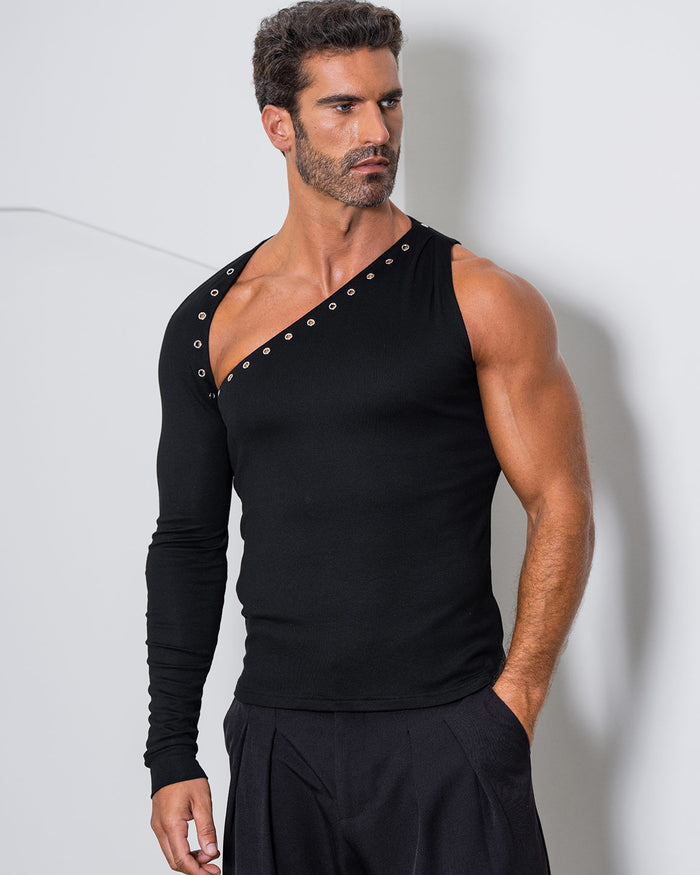 Perseus Top in black, front on model
