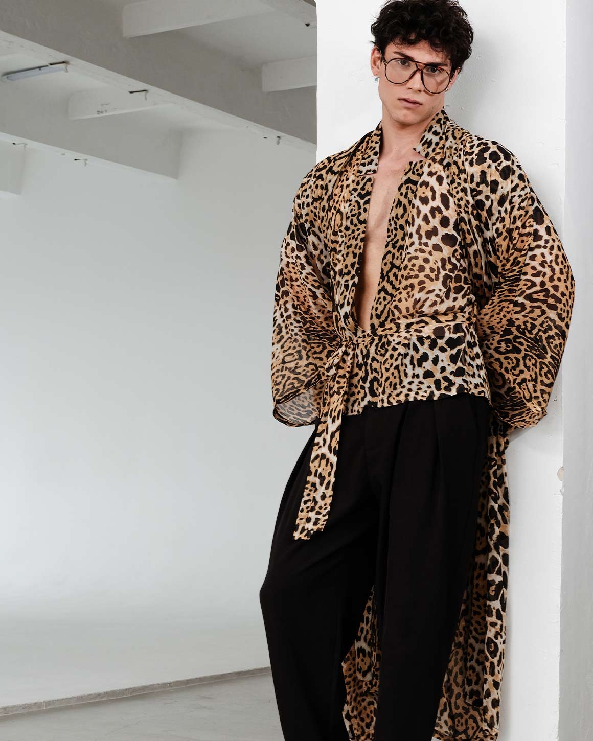 Tiziano Star Neck Cardigan – ORTTU